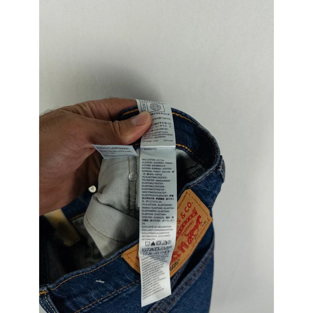 NWT Levi's 505 Regular Stretch Straight Leg Jeans Mens 30x32 Medium Blue Wash Cl